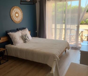 Saint-Jean-d'Angely House | Le Hangar