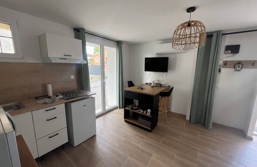 Tain-l'Hermitage Apartment | Le happynous cosy, air-conditioned, wifi, private parking
