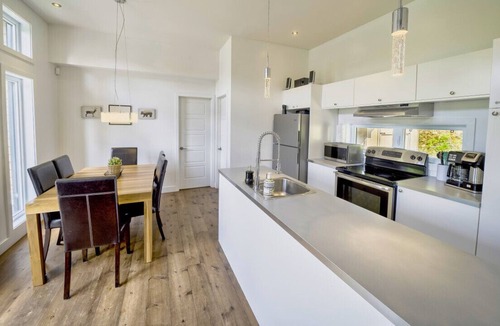 Sainte-Emelie-de-L'Energie Cabin | Le Harfang, à St-Émilie-de-L'Énergie, Lanaudière