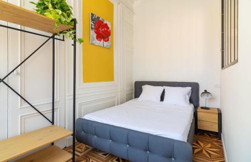 Griffon - Royale Apartment | Le Haussman 4 places - Louis Pradel - Netflix