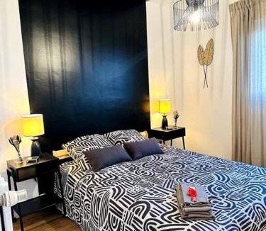 Arsenal-Redon Apartment | Le Haut Mabilais - Centre Rennes