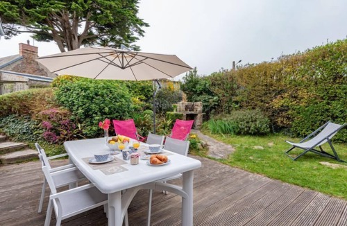 Creances House | Le havre de paix by Interhome