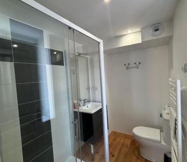 Roanne Apartment | Le Havre de Paix