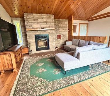 Lamarche Ski Chalet | Le Havre Du Huard