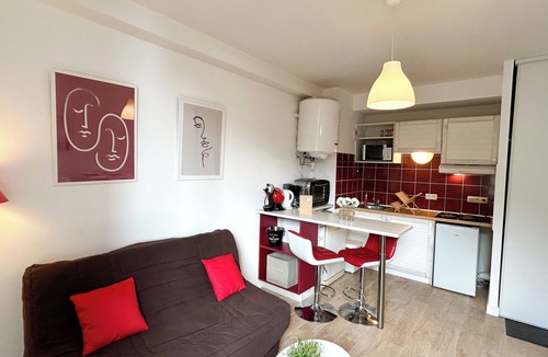 Cancale Apartment | Le Havre du Port - T2, quiet, sleeps 4, near Port