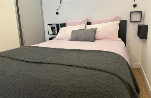 Manosque Apartment | Le Havre Provençal - Parking Inclus