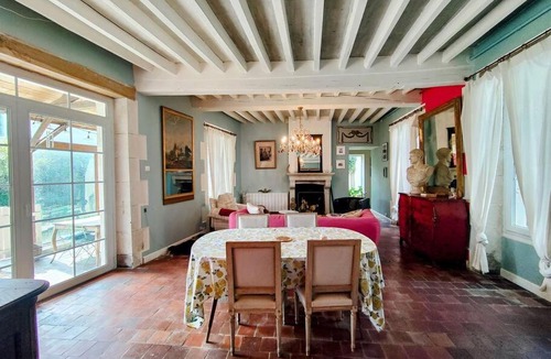 Druyes-les-Belles-Fontaines Villa | Le Home Chanzy