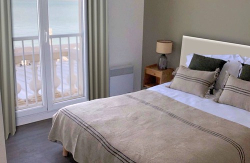 Saint-Trojan-les-Bains Hotel | Le homard bleu