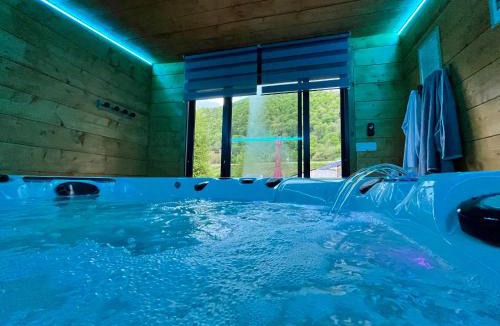 Cierp-Gaud House | Le Hourmigué maison 130m2 avec jacuzzi à 15mn de Luchon