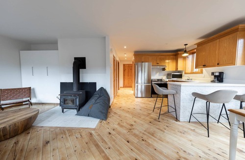 North Hatley Ski Chalet | Le Huard - Chalet rustique de luxe à North Hatley