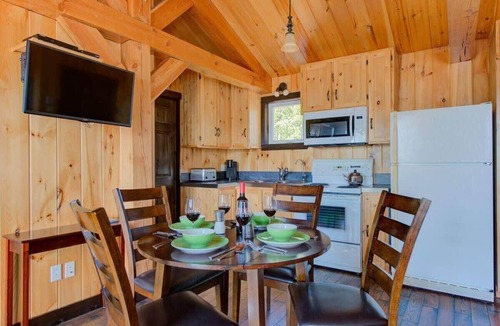 Sayabec Ski Chalet | Le Huard - Lakefront & Private Dock