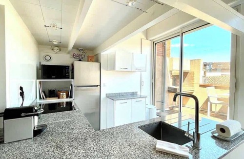 Capitole Apartment | Le Jacobin - Terrace Apartment in Central Toulouse w/AC & Rooftop
