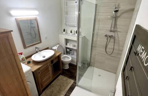 Carcassonne Apartment | Le Jacques, Cosy, Central, Wifi 10 Mn Cité Médiévale