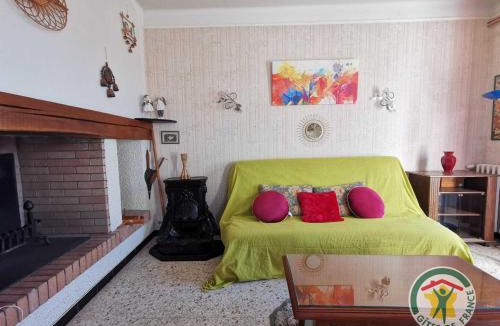 Prades-sur-Vernazobre House | Le janabel