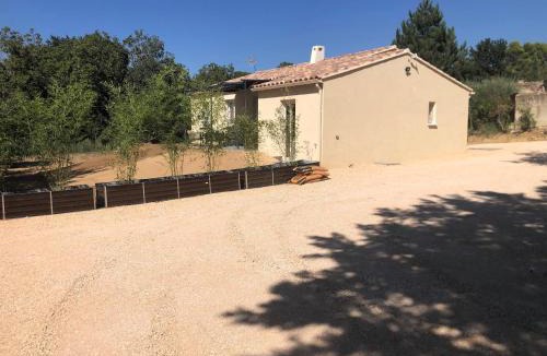 Saint-Laurent-de-Carnols House | Le jardin de reine