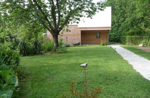 Ferel Bed & Breakfast | Le Jardin aux Oiseaux