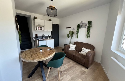 Lens Apartment | Le Jardin Botanique : Balnéo 2p