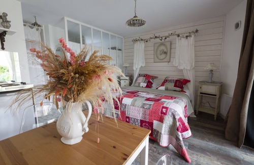 Cahon Bed & Breakfast | Le Jardin-chambres D'hôtes en Baie