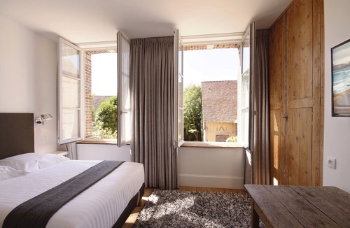 Conches-en-Ouche House | Le Jardin Découverte