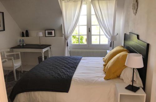 Dragey-Ronthon Bed & Breakfast | Le jardin de Dragey