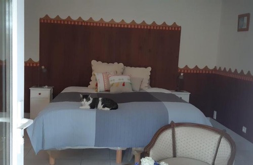 Pontchateau Bed & Breakfast | le jardin de lumiere fleuri