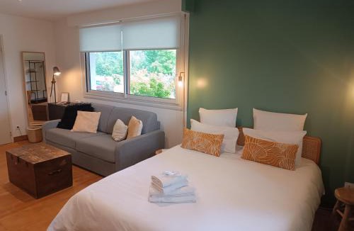 Moulis Bed & Breakfast | Le Jardin de Moulis, Chambres et table d'hôtes, Saint Girons, Ariège, Pyrénées,