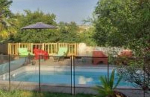 Auchay-sur-Vendee House | Le Jardin Des Bosquets The Little Gîte