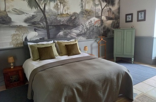Chaix Bed & Breakfast | Le Jardin des Bosquets B&B beautiful chambre d'hote in a bucolic setting