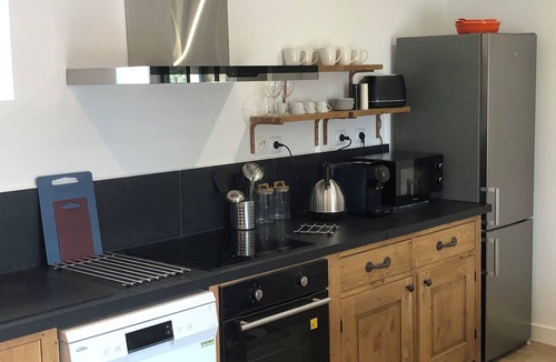 Auzay Cottage | Le Jardin des Bosquets Gite - charming 3 bed cottage - sleeps 6 +