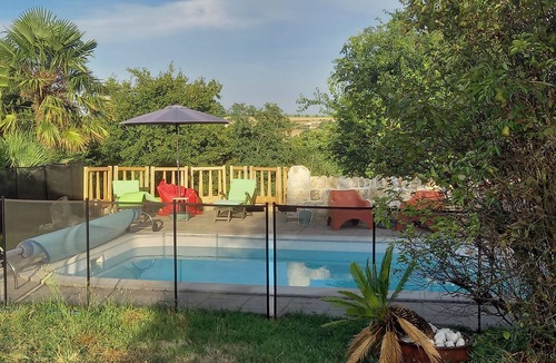 Auzay Cottage | Le Jardin des Bosquets Gite - charming 3 bed cottage - sleeps 6 +