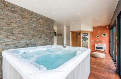 Fourmetot House | Le Jardin des Hespérides - Piscine intérieure, Jacuzzi et Sauna