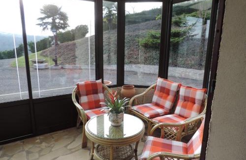 Issac Bed & Breakfast | Le jardin des paons