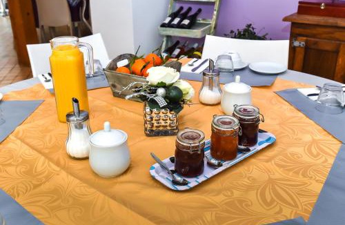 Moigny-sur-Ecole Bed & Breakfast | Le Jardin des Roches