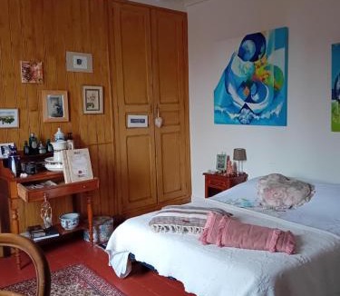Chedigny Bed & Breakfast | Le jardin pictural de Garance