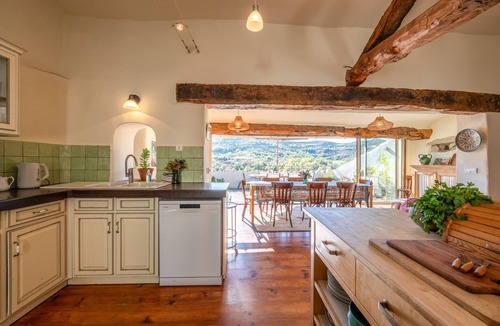 Laurac Villa | Le Jardin Secret - Four Bedroom Villa, Sleeps 8
