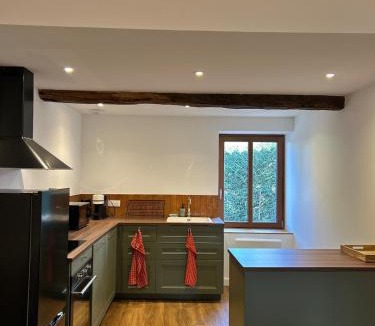 Saint-Heand Apartment | Le jardin secret