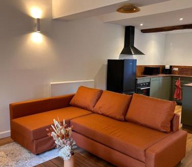 Saint-Heand Apartment | Le jardin secret