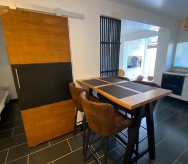 Bleriot-Plage Apartment | Le jardin secret