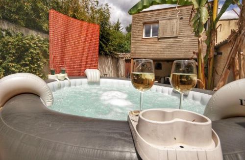 Grabels House | Le Jardin Suspendu Gîte avec piscine et jacuzzi pour 15 personnes