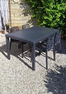 Saint-Georges-le-Gaultier Apartment | Le Jarrier Apartment - Alpes Mancelles