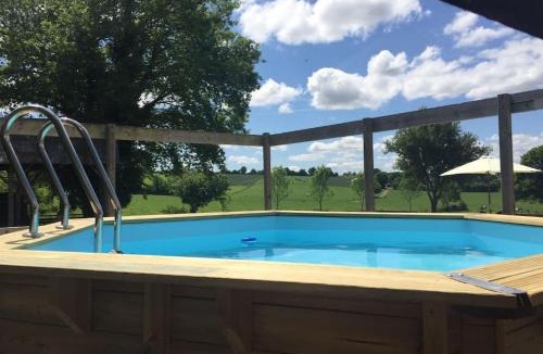 Saint-Georges-le-Gaultier House | Le Jarrier Gite - Alpes Mancelles