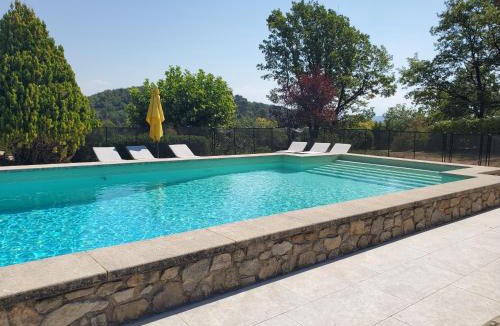 Villeneuve Bed & Breakfast | Le Jas des Cannebieres