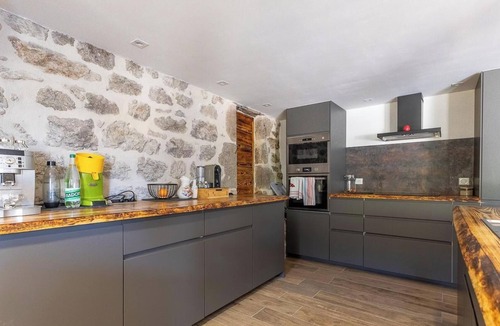 Saint-Antheme House | Le Jas Sauvage - SAINT ANTHEME