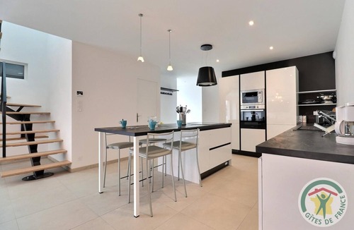 Parce House | Le Jaunouse - Parce - Gîte