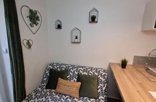 Haussonville-Blandan-Mon Desert-Saurupt Apartment | Le Jeanne d'Arc avec sa terrasse By UnSejourANancy Fr