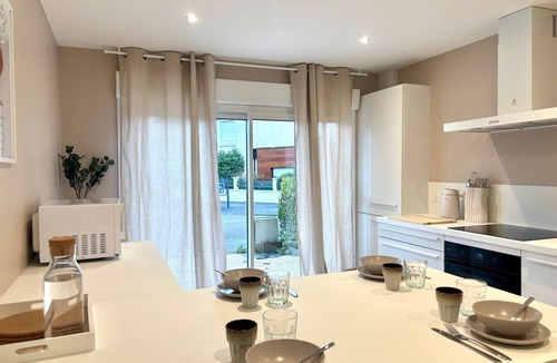 Sainte-Therese - Quineleu House | LE JOUON - Magnificent Townhouse with Garden