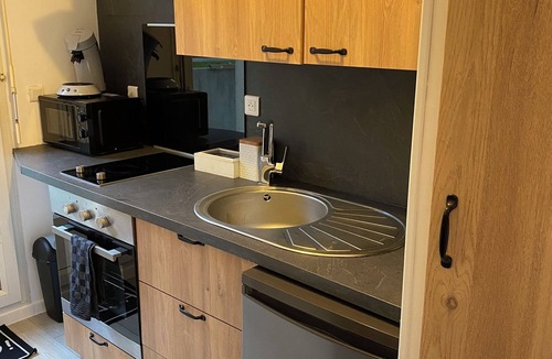 Gisors Condo | Le Jungle, Appartement Proche Commerces