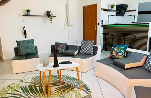 Noisseville Apartment | Le Jungle