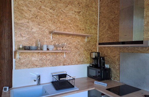 Pont-sur-Yonne Apartment | Le km99