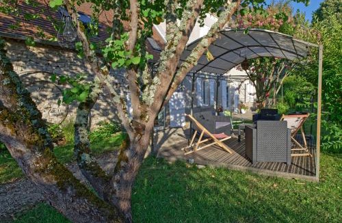 Meyronne House | Le Kouloury